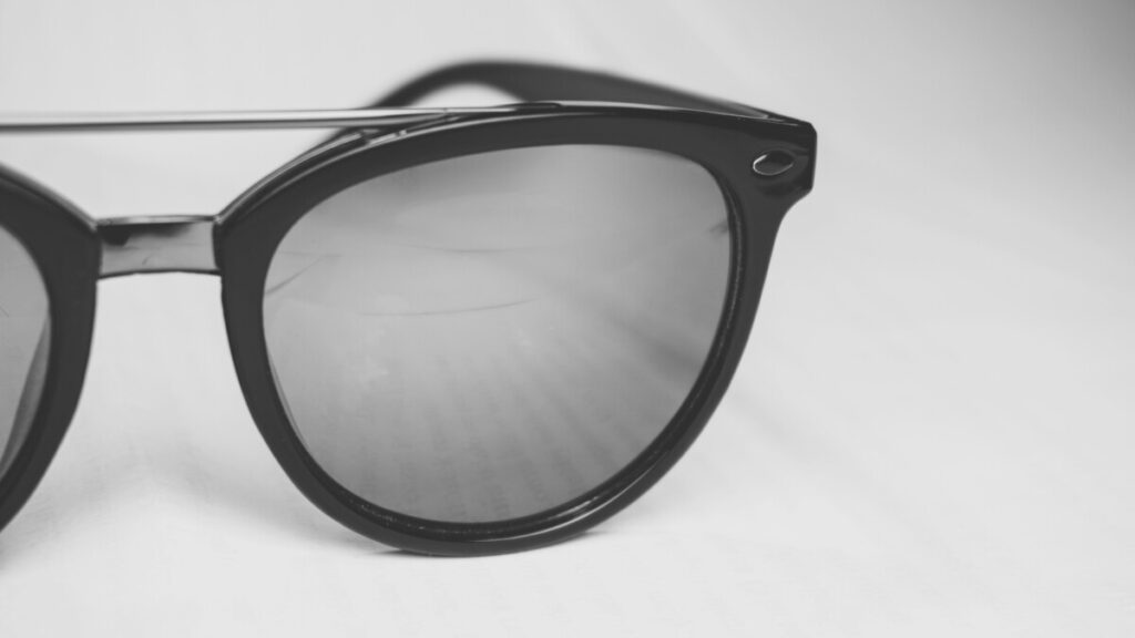 peindre une monture de lunette metal